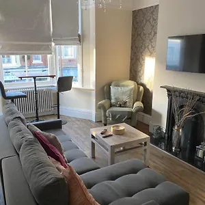  Apartment The